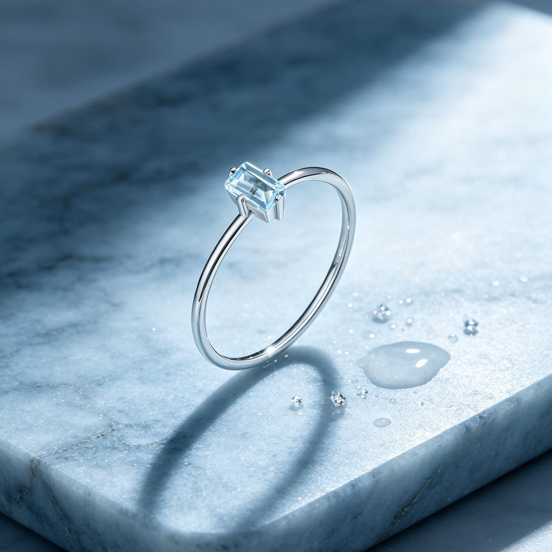 925 Sterling Silver Emerald Cut Natural Bule Topaz Solitaire Ring